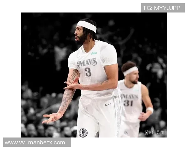 独行侠客场对决国王浓眉因伤缺席引发关注与期待 独行侠客场对决国王浓眉因伤缺席引发关注与期待