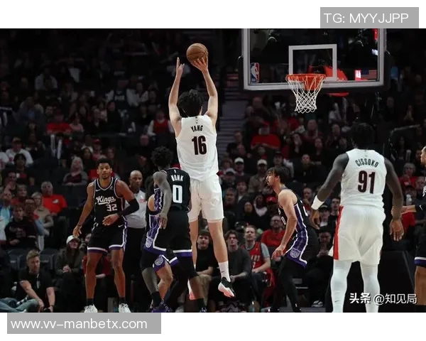 新秀表现抢眼5中5砍下14分2板1助1帽瀚森短暂出场仅6分钟